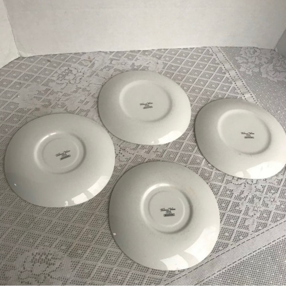 Kokura Ware Ironstone Plates Set of Four - Picture 5 of 10
